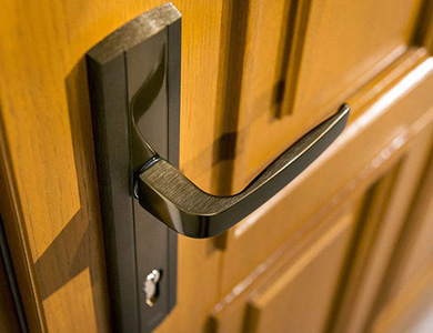 东山24小时上门开锁公司